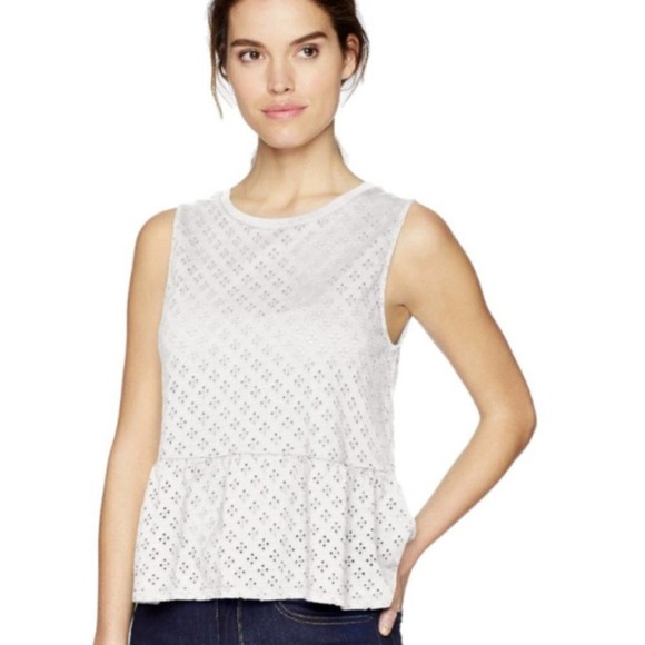 🎈4 FOR $20  ANTHROPOLOGIE 3 Dots Eyelet Peplum Tank Top - Picture 1 of 8